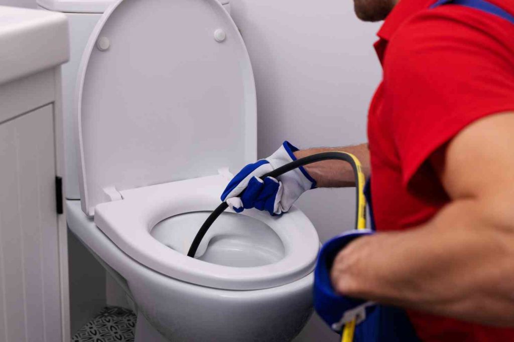 How Much Does Plumber Cost To Unclog Toilet