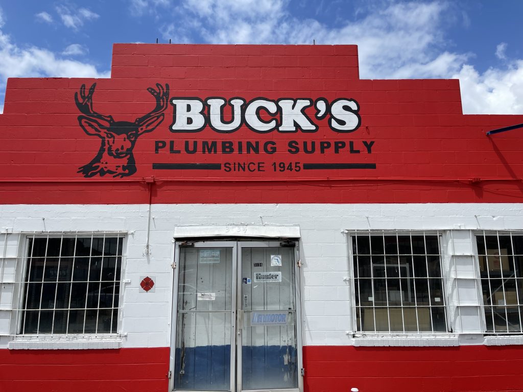 Buck'S Wholesale Plumbing Supply North Nebraska Avenue Tampa Fl