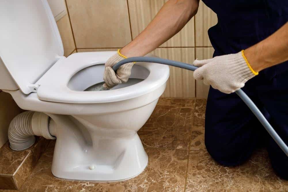 How Much Does A Plumber Charge To Snake A Toilet