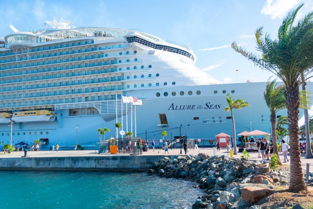 How Much Does A Plumber Make On A Cruise Ship