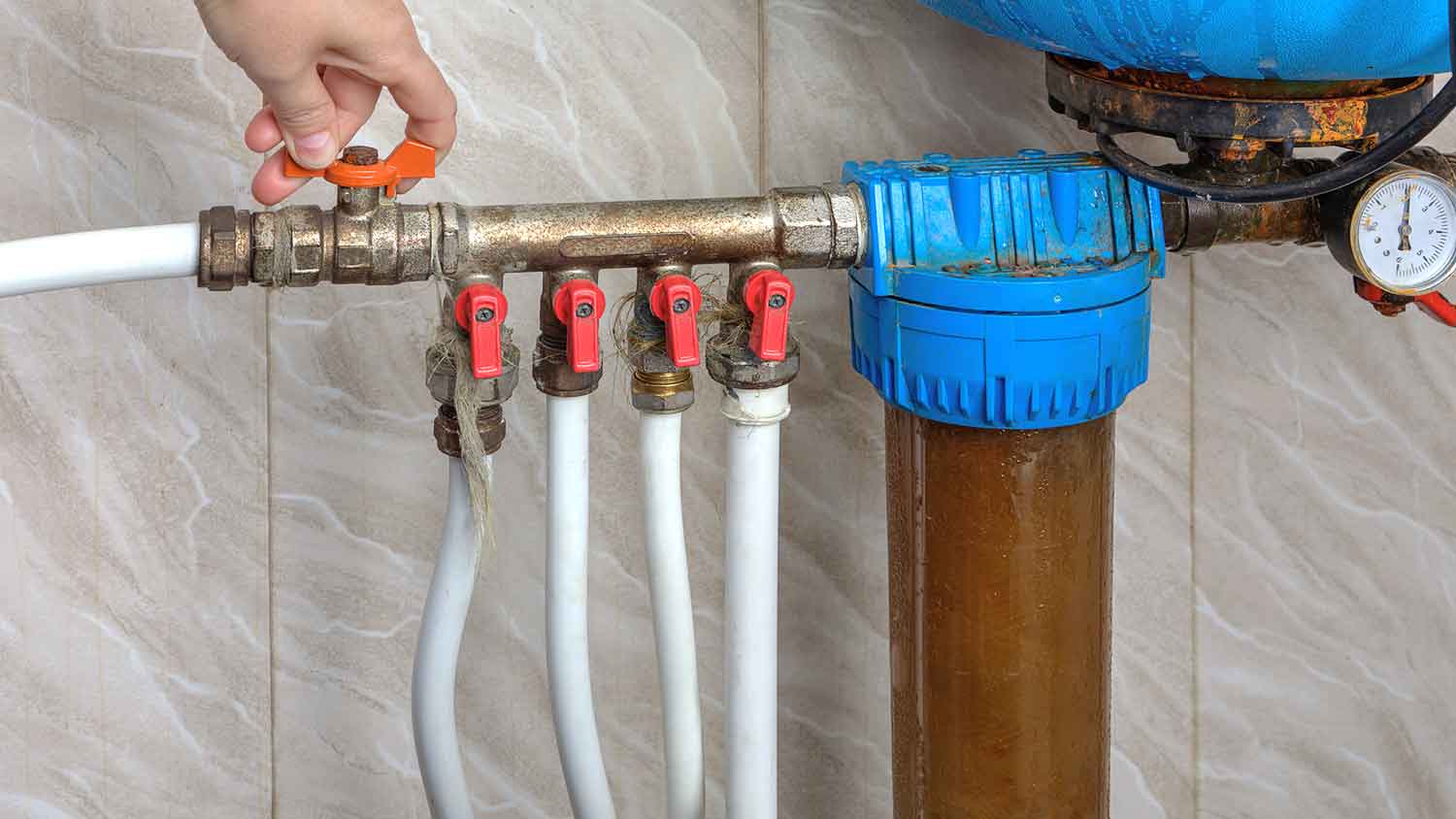 How to Get Air Out of Your Plumbing Lines Fast & Safely