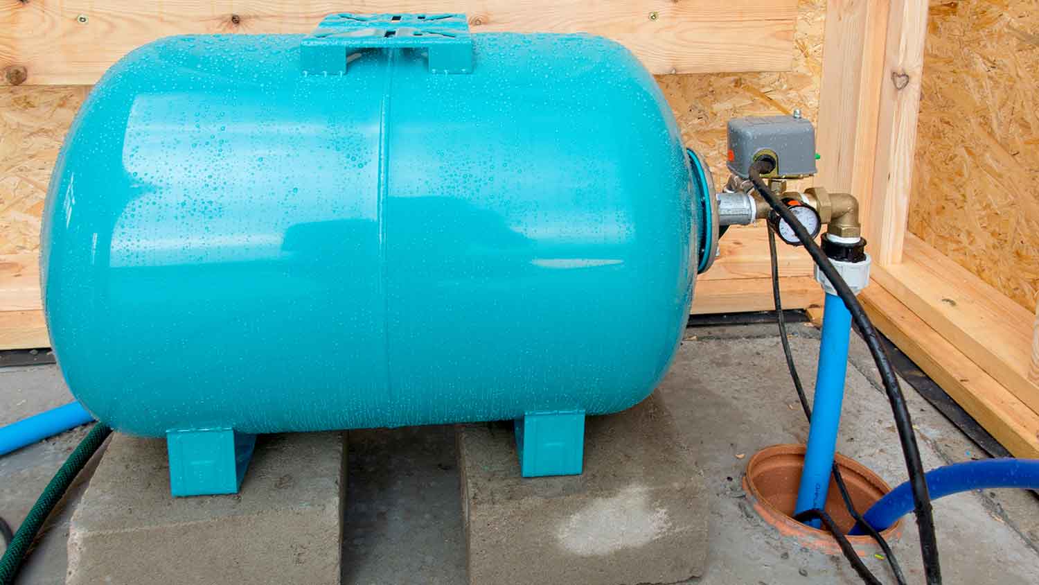 How to Plumb a Pressure Tank from a Well (Step-by-Step Guide)