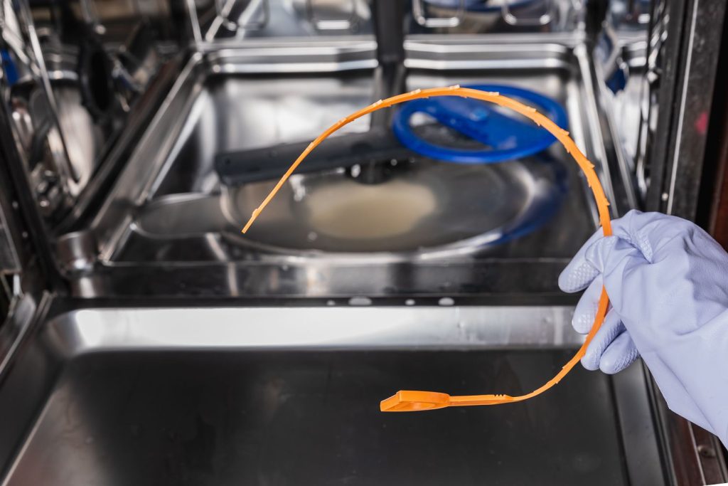 Can You Put Liquid Plumber In Your Dishwasher