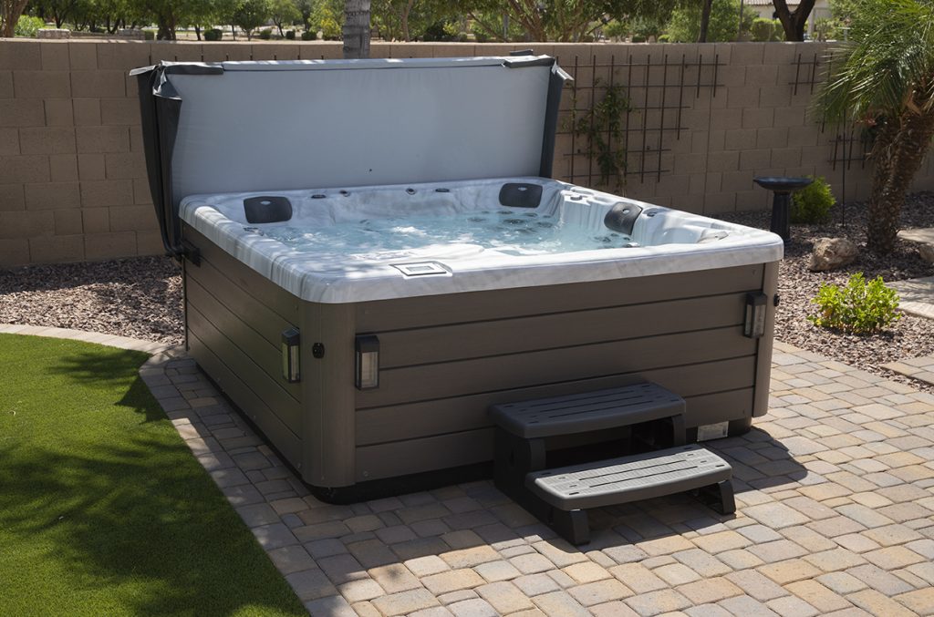 Do Hot Tubs Have To Be Plumbed In