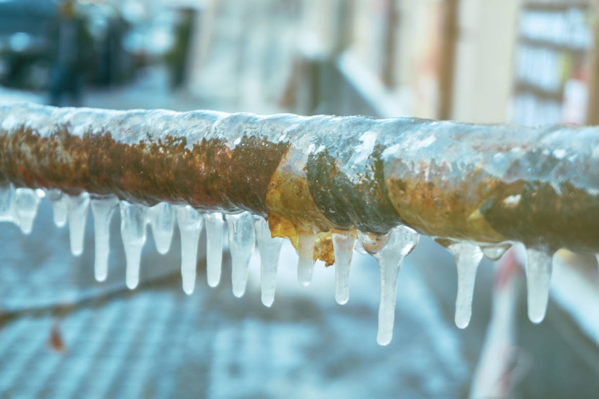 How Much Does a Plumber Cost for Frozen Pipes?