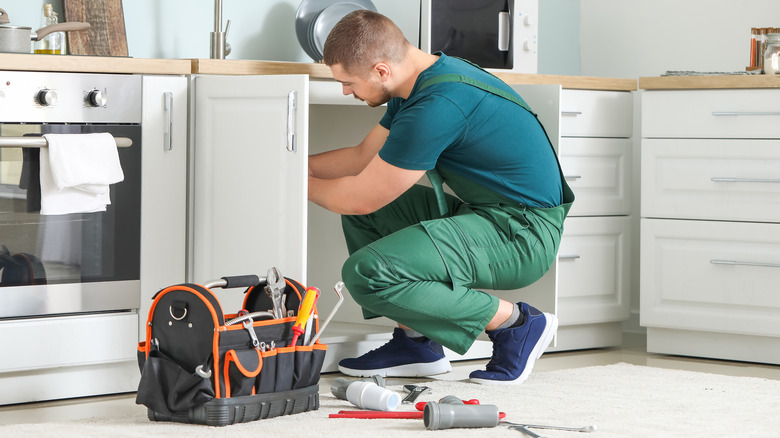 How Long Does It Take to Get a Plumber License? (US Guide)