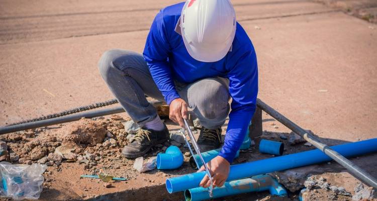 How Much Does a Plumber Earn in London? (2025 Salary Guide)