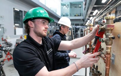 How To Become a Plumbing Apprentice With No Experience