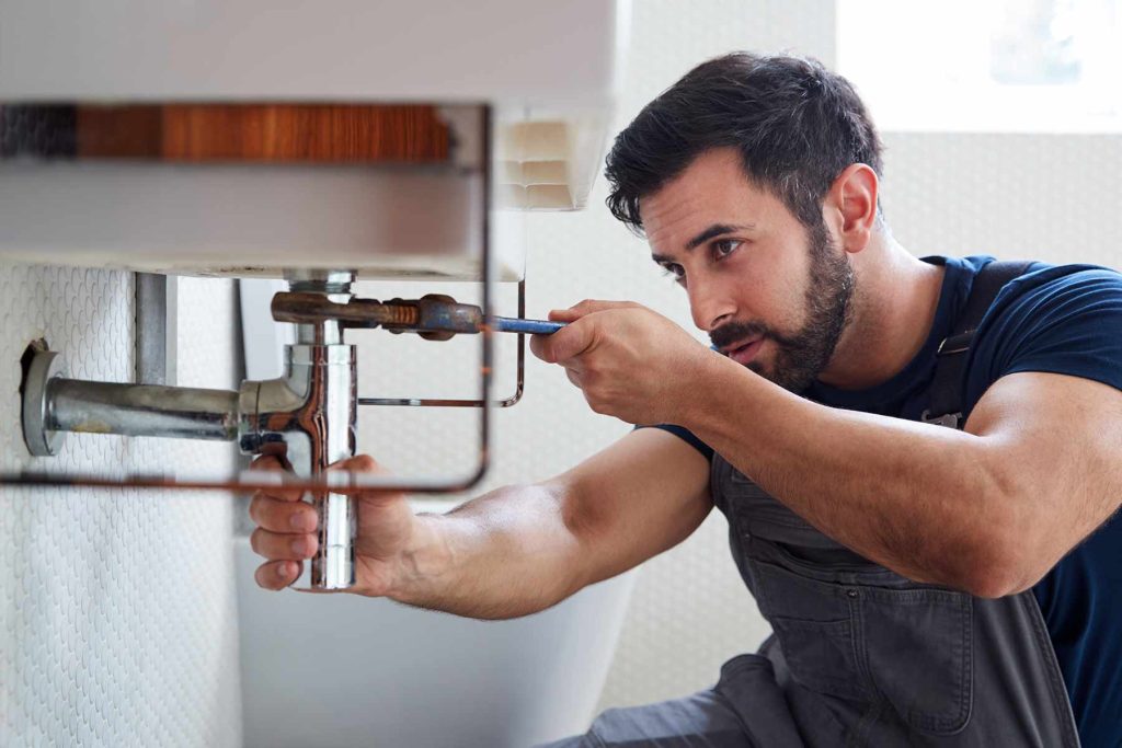 How Can I Learn Basic Plumbing Electrical And Handyman Skills