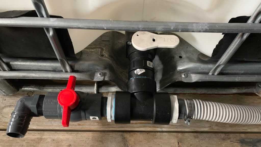 How Do You Plumb In A 275 Gallon Water Tote