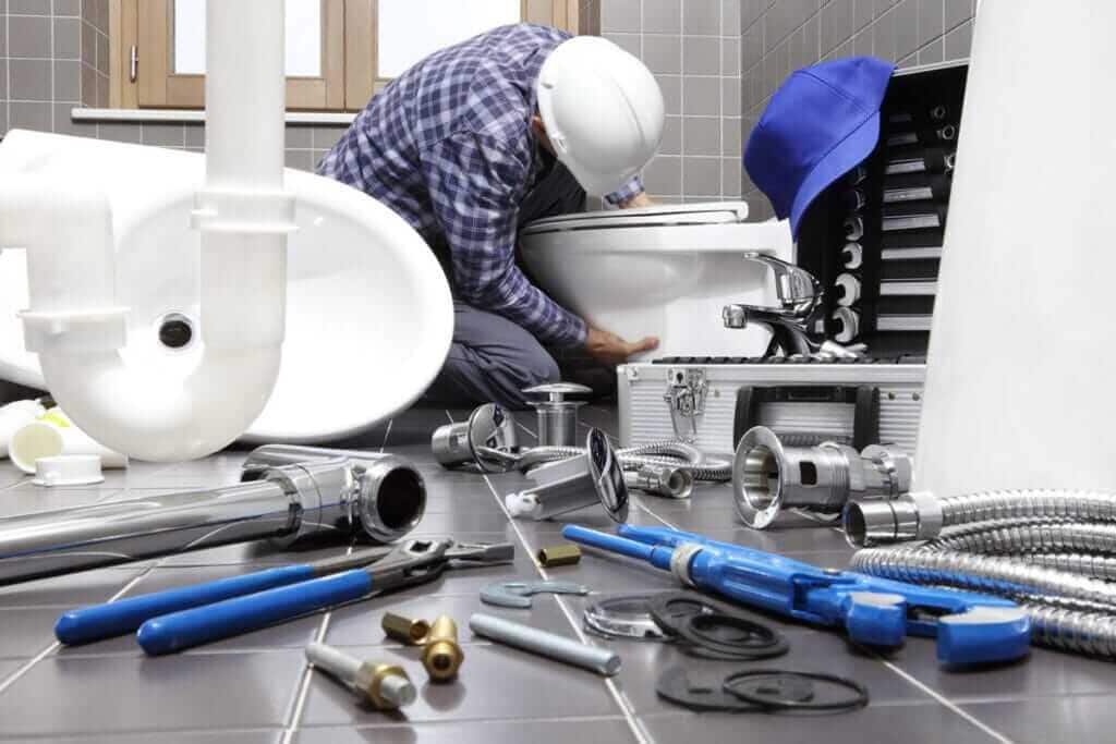 How Many Plumbing Contractors Are There in the U.S.?