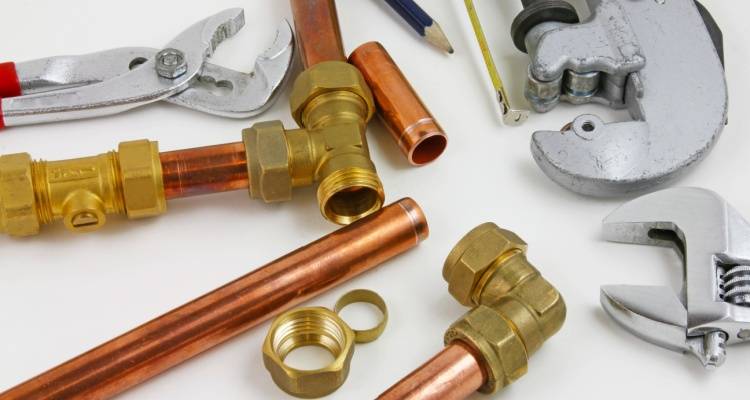 How Much Does a Self-Employed Plumber Earn a Year?