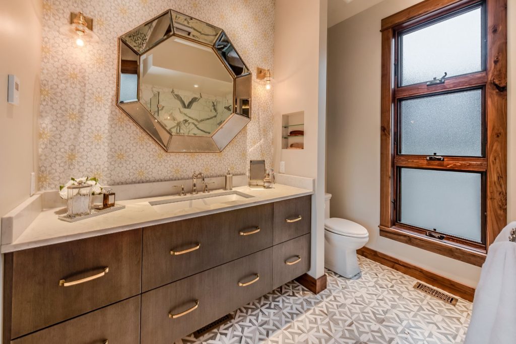 How Much For A Plumber To Instsall A Bathroom Vanity