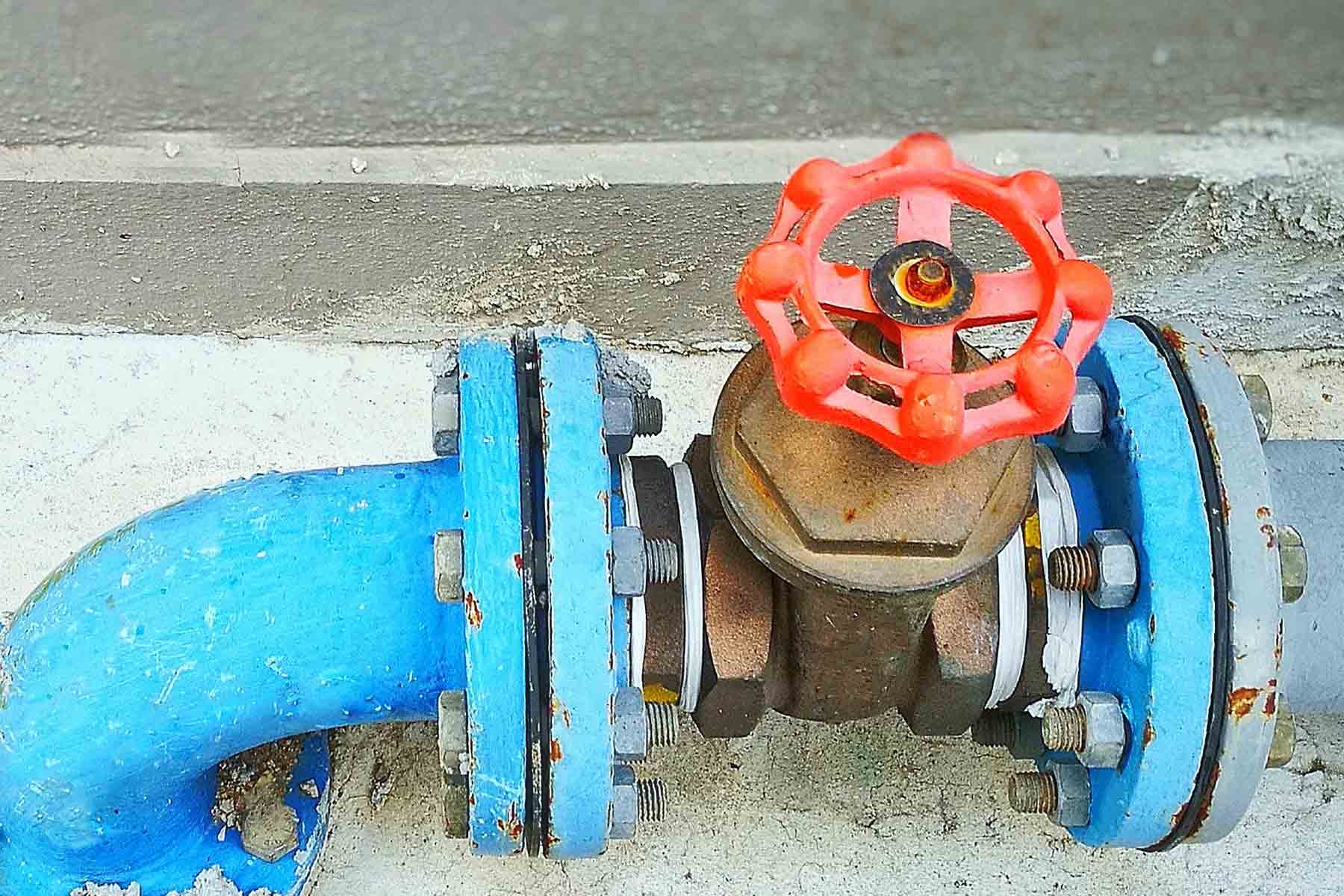 How Much for a Plumber to Turn Off Main Water? (2026 Guide)