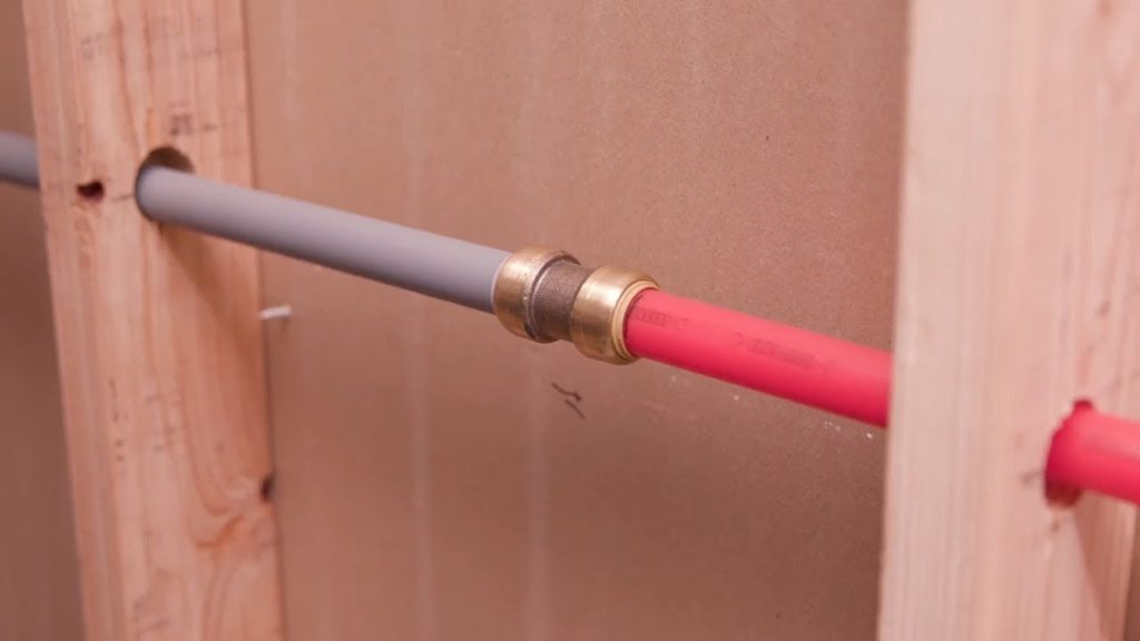 How To Insert A Copper Plumbing Tee Into Polybutylene Pipe