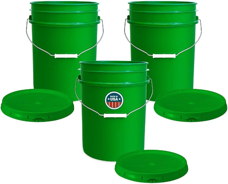 Pba Free Plastic 5 Gallon Bucket Plumbed With Hose Connector