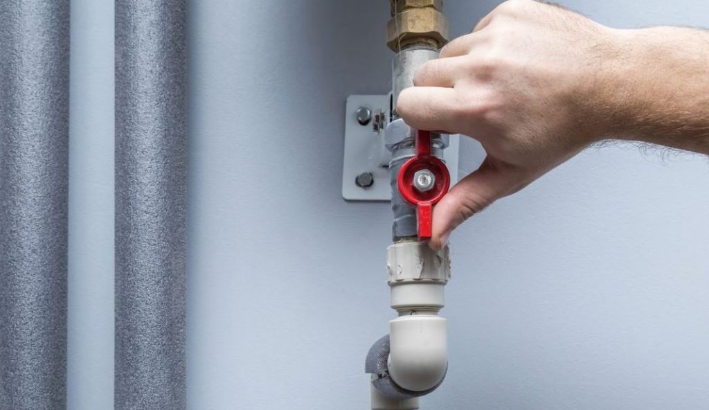 Plumber Turn On Off Of Multi-Stories Home Main Water Valve