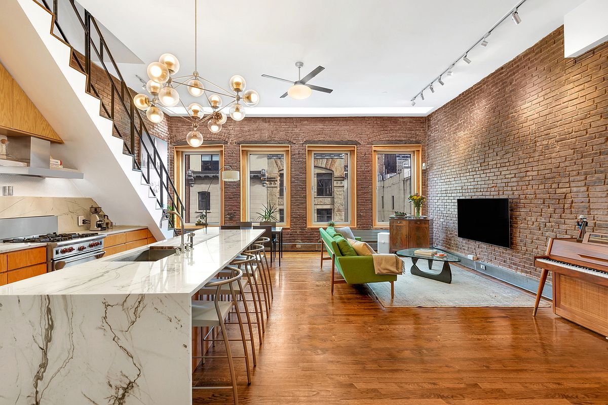 71 Warren St: Find NYC’s Closest Plumbing Supply House Now