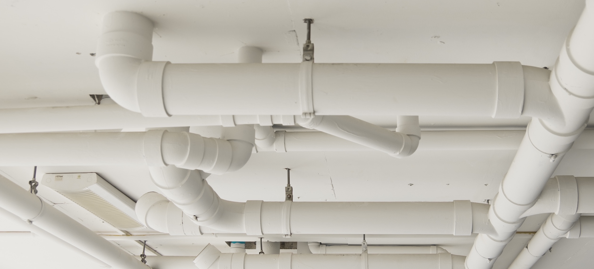 A Plumbing Waste Pipe That Slopes Too Much Will Cause Drain Issues