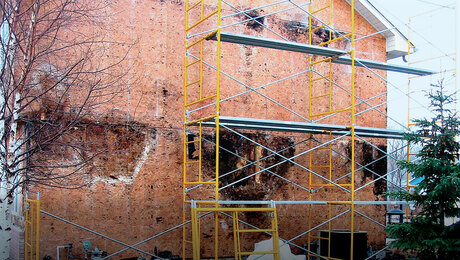 Rot Underneath One Section of House: Fix Out-of-Plumb Walls Fast