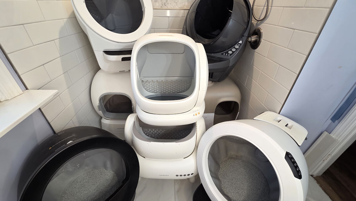 Can A Litter Box Automatically Empty Into The Plumbing?