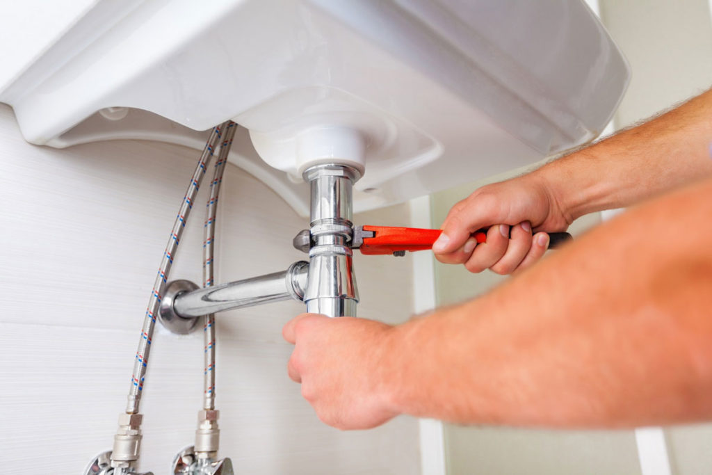 Can Landlords Make Tenants Pay for Plumbing?