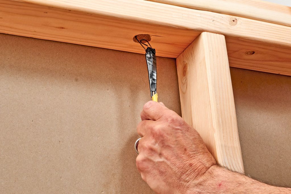 Can You Cross Electric And Plumbing Inside A Wall