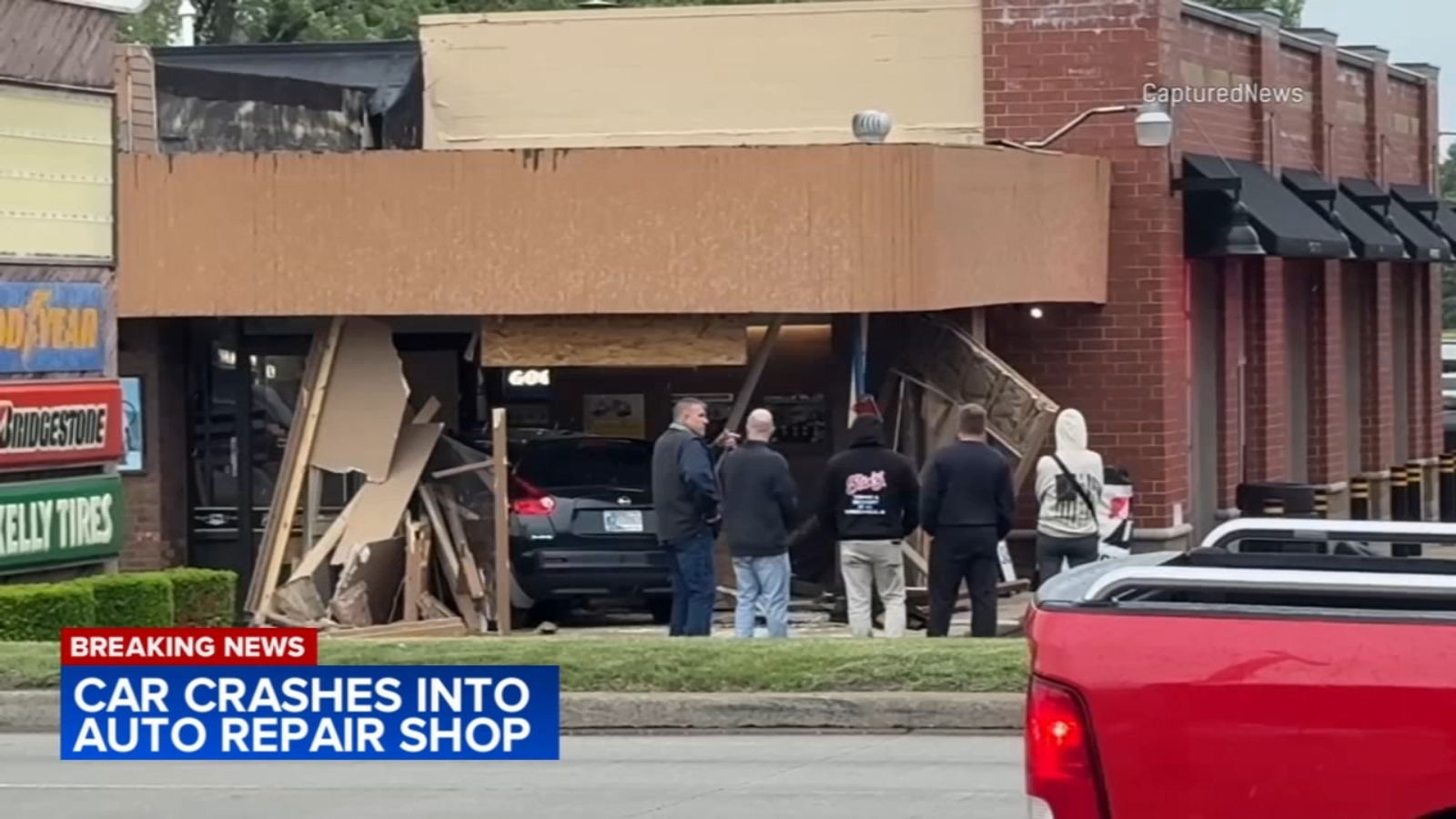 Car Crashes Into Plumbing Supply O’Fallon IL: Incident Report