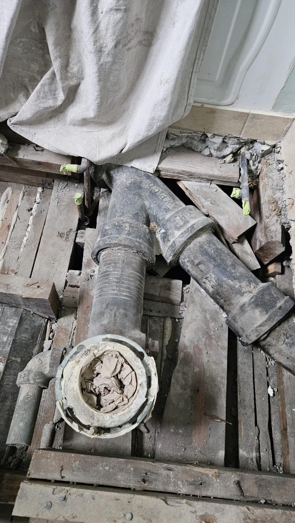 Do I Need To Replace My Cast Iron Plumbing