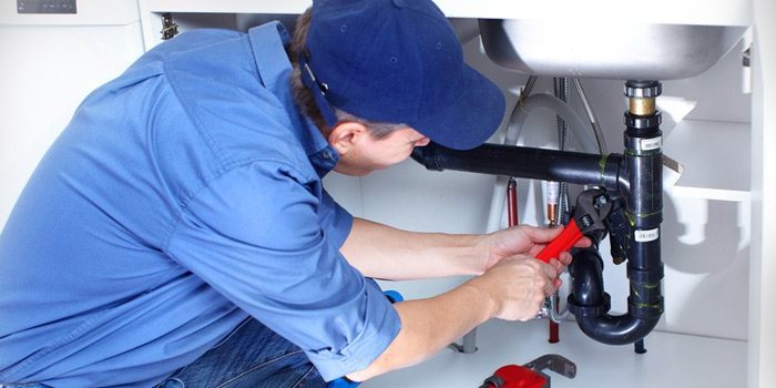 How Much Does A Plumber Make In Az? 2026 Salary Guide