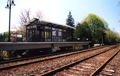 Hampton Bays Train Station To 2345 Plumb Island Lane Guide