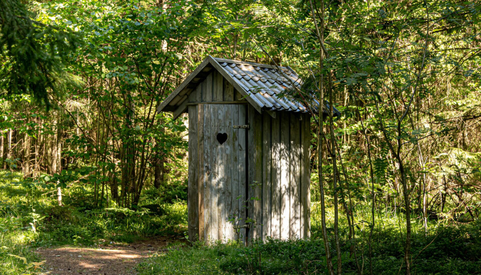 How Did People Shit In The Countryside Before Plumbing?