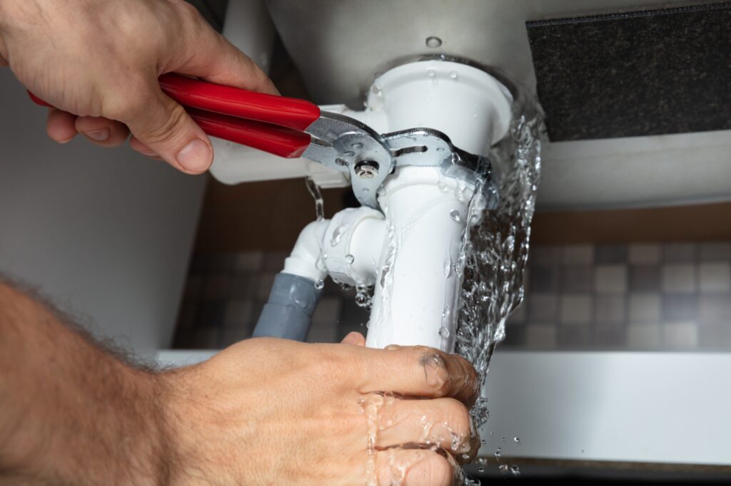 How Much To Pay For Someone Fixing Plumbing Problem