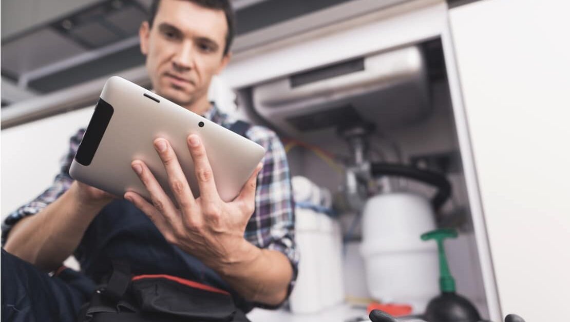 How To Keep Track Of Inventory As A Plumber: The Ultimate Guide