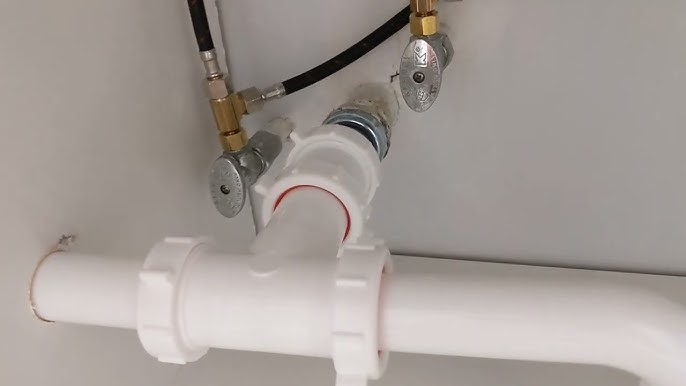 How To Plumb A Double Sink From A Single Drain