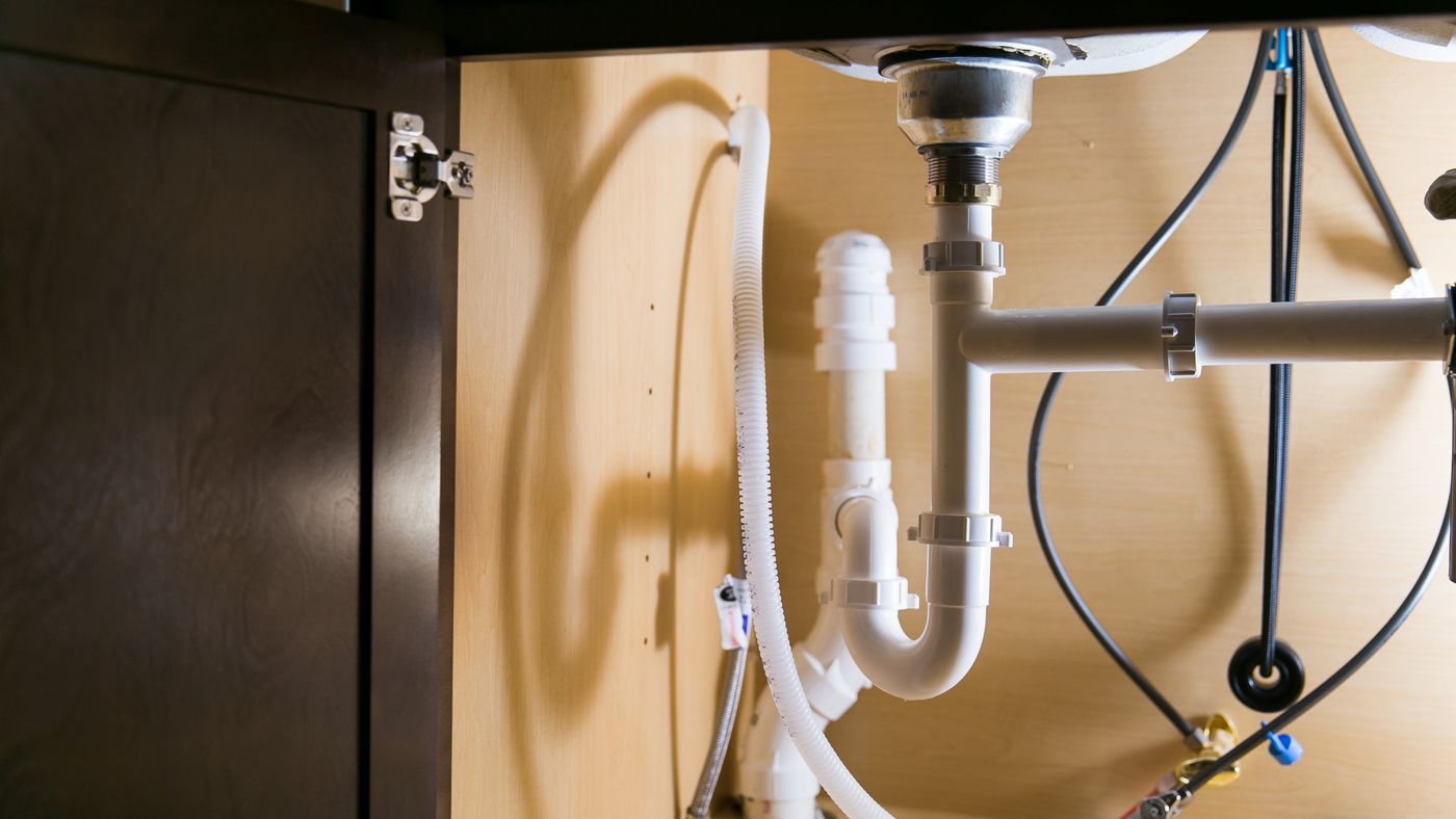 How To Plumbing A Sink In A Mobile Home: Easy DIY Guide