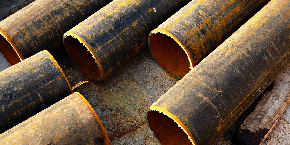 How To Remove Rust From A Metal Plumbing Pipe
