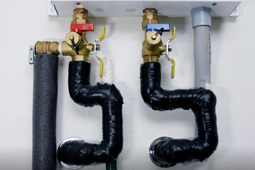 How To Turn Off The Water For Plumbing Repairs