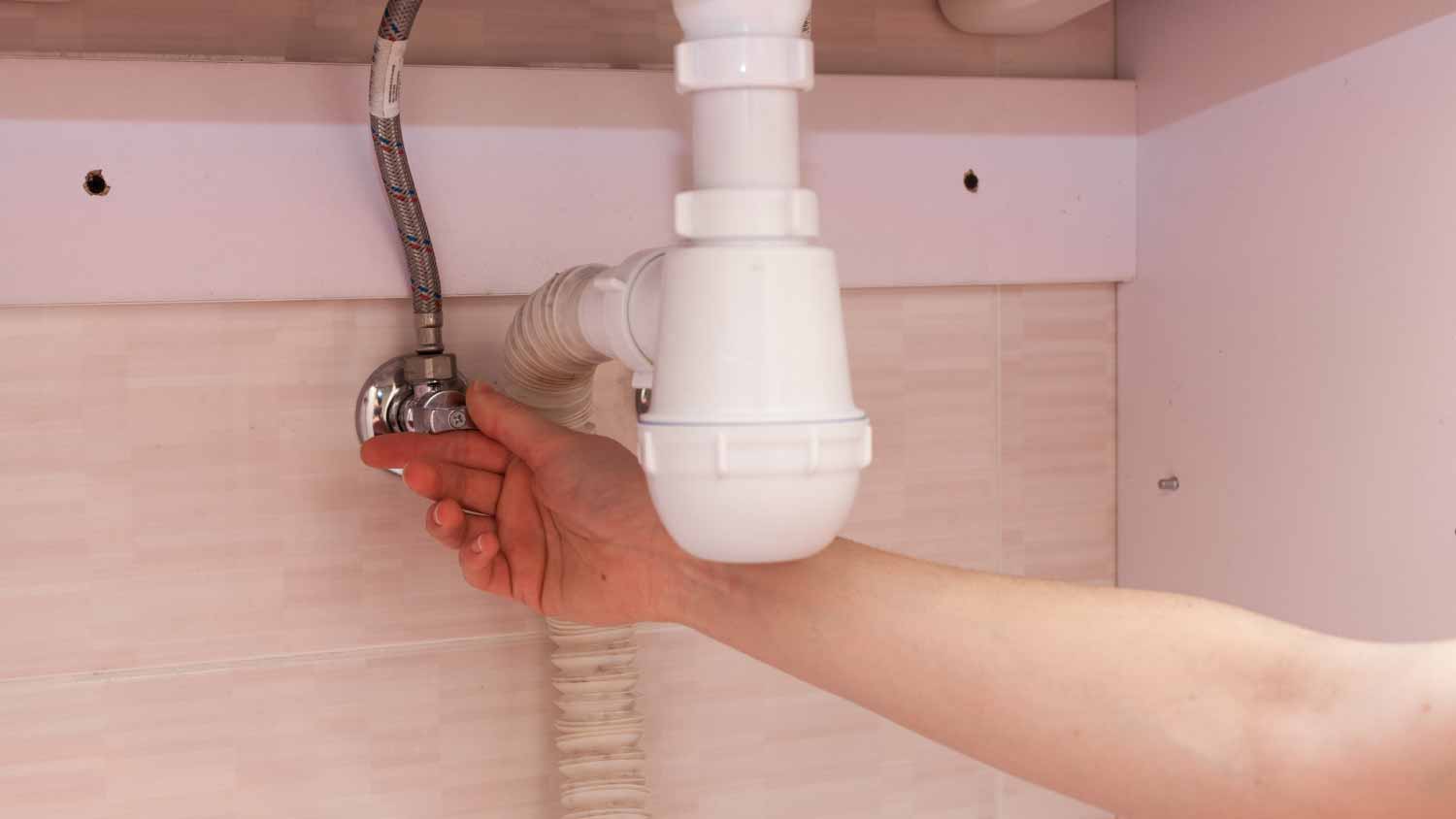 I Don’t Know Much About Plumbing? Cut The Water First!