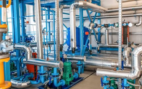Commercial Plumbing: Open or Closed Water Supply?