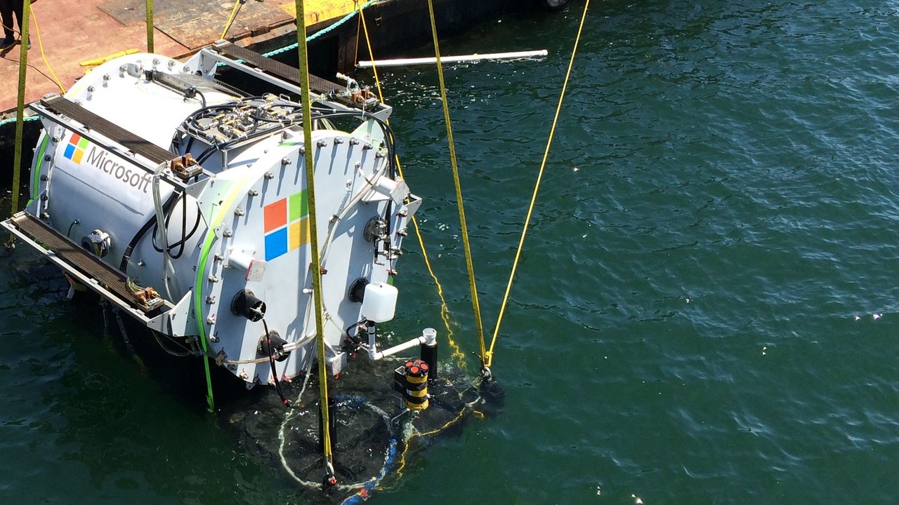 Microsoft Tests Underwater Data Centers in Ocean Depths