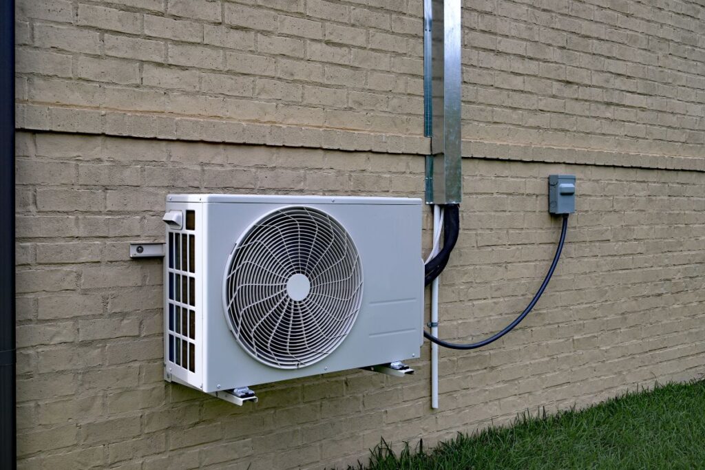 Mini Split Don’ts: Plumbing Dip Line Set Errors