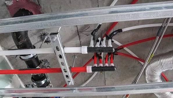 PEX vs CPVC: Which Pipe Wins for Shower Flow?