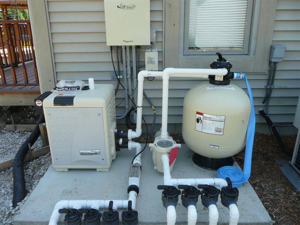 Pool Plumbing: Water Flow Straight or Through Bypass Loop?