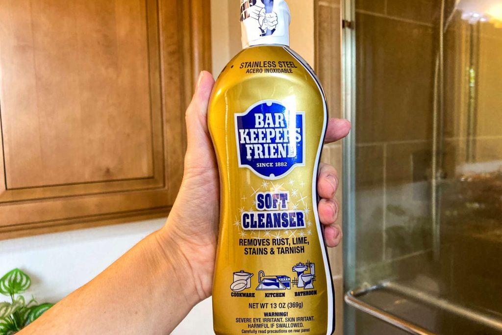 Profeshional Hard Water Remover For Toilet Plumbing Supply Store