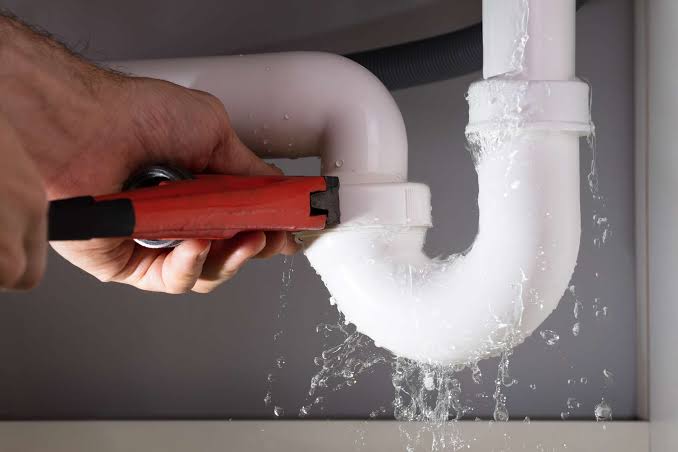 2018 Plumbing Cost Estimates: Leak Pipe Repair Prices
