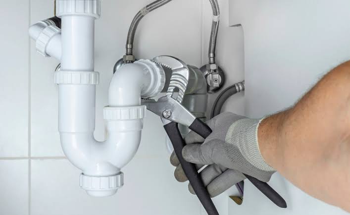 24-Hour Plumbing & Sewer Cost in CA: What to Expect