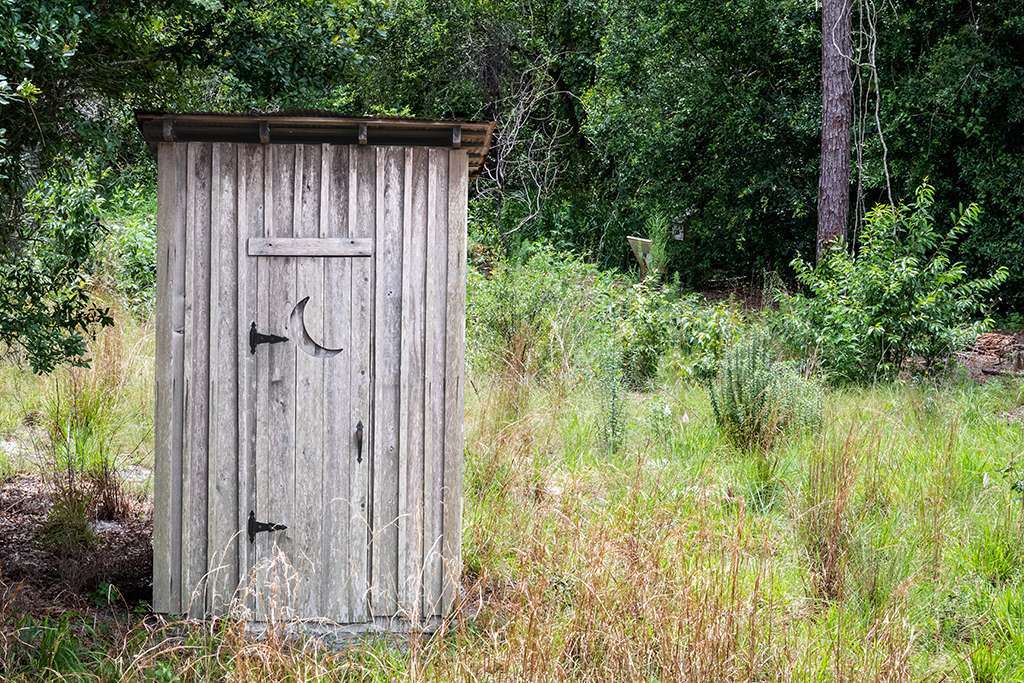 Bathing Prairie Town Small House History Of Plumbing