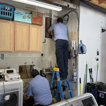 Bob And Ted: Masters of the Plumbing Business