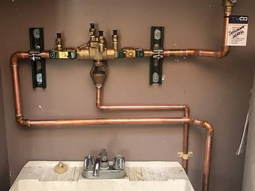 Can I Expose Plumbing In Laundry Room Okay